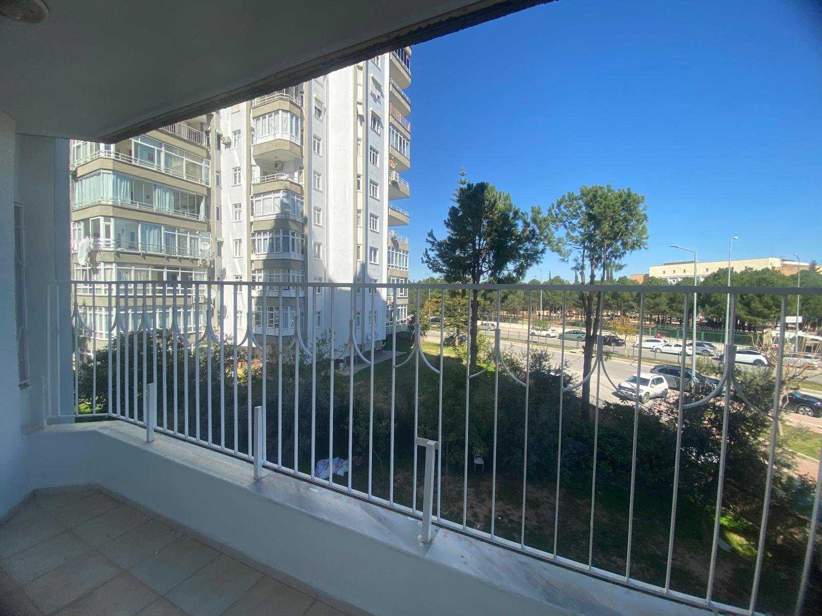 SİTELER MAH.ARAKAT 3+1 ASANSÖRLÜ SİTE İÇİNDE SATILIK DAİRE 2