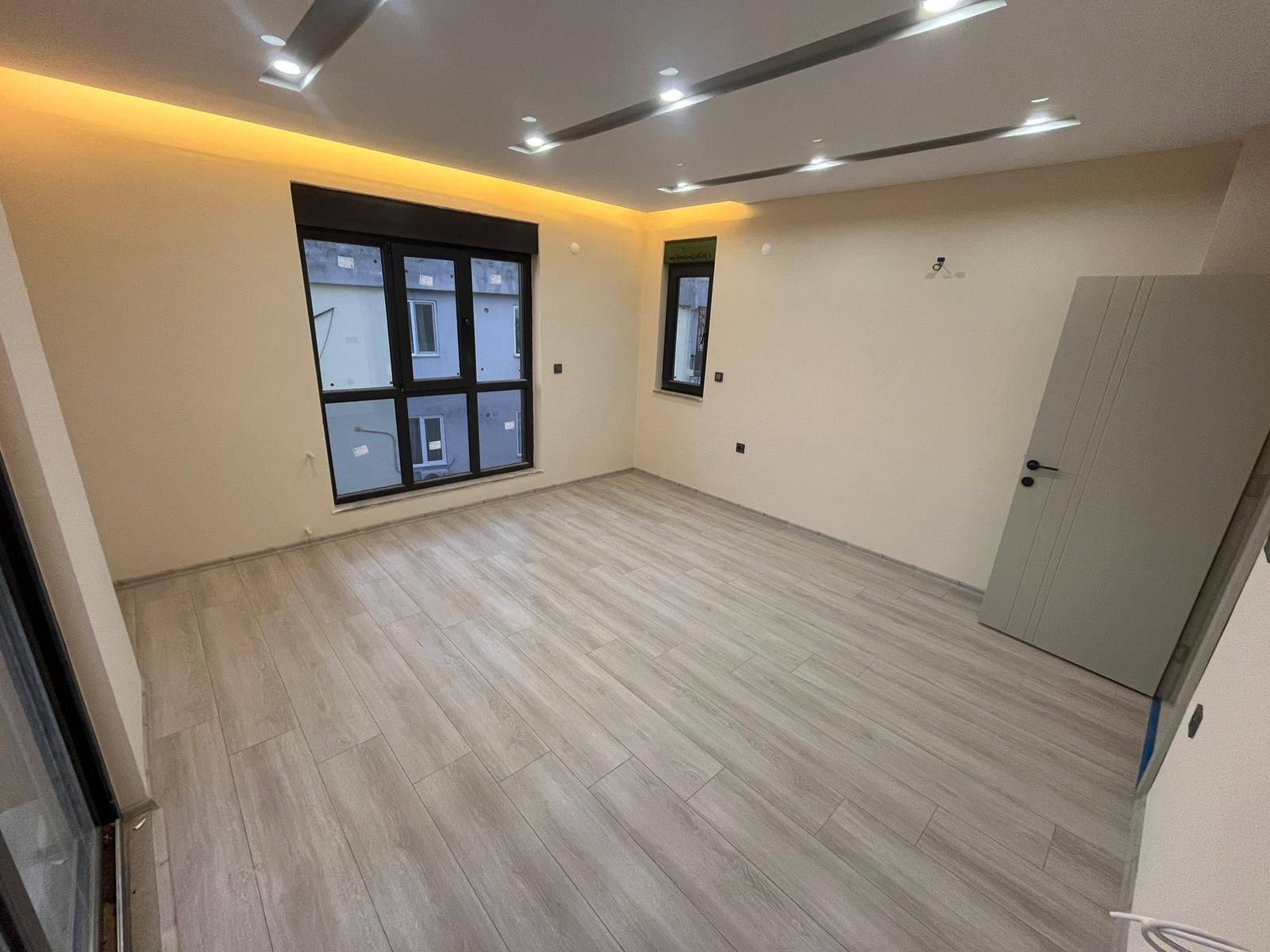 DÜDEN CAD. SATILIK SIFIR DAİRELER 2