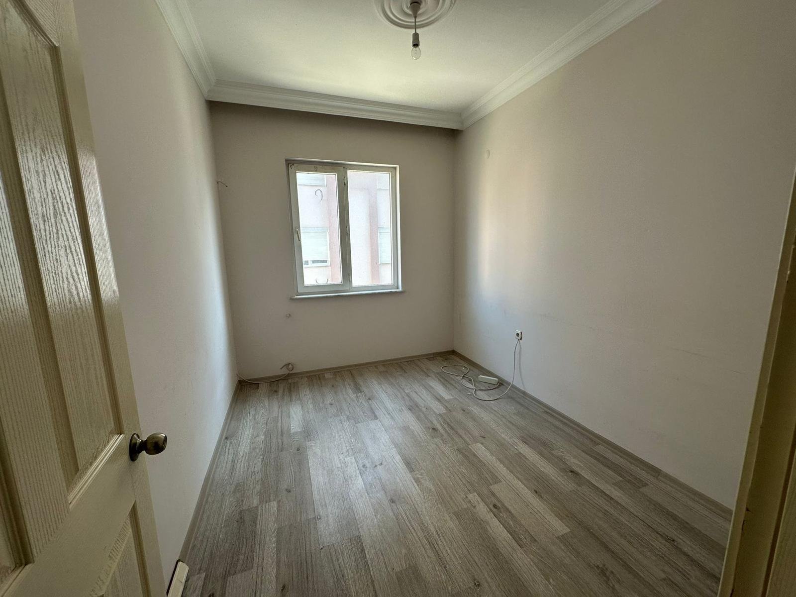 LİMAN MAH. ARAKAT ASANSÖRLÜ 2+1 SATILIK DAİRE 2