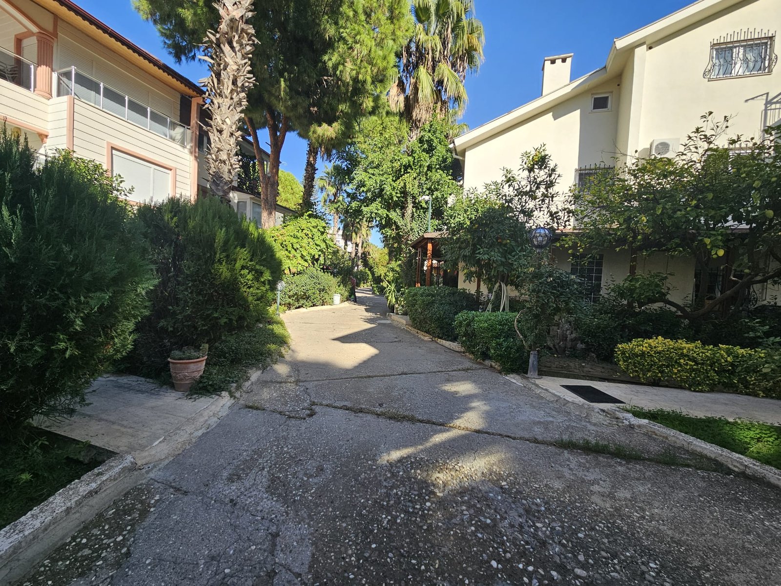 GÜRSU MAH. 5+1 MÜSTAKİL VİLLA KİRALIK 2