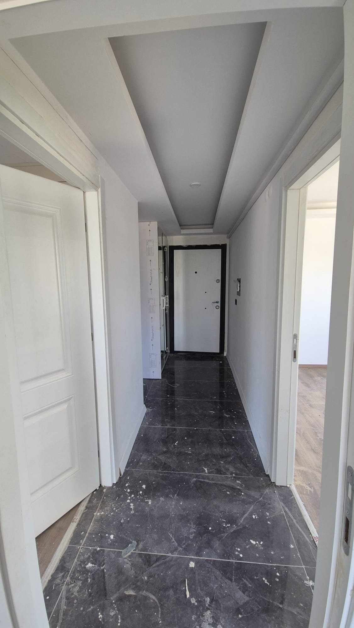 UNCALI KONAKLAR  DA 2+1 HAVUZLU AKILLI EV SATILIK 2