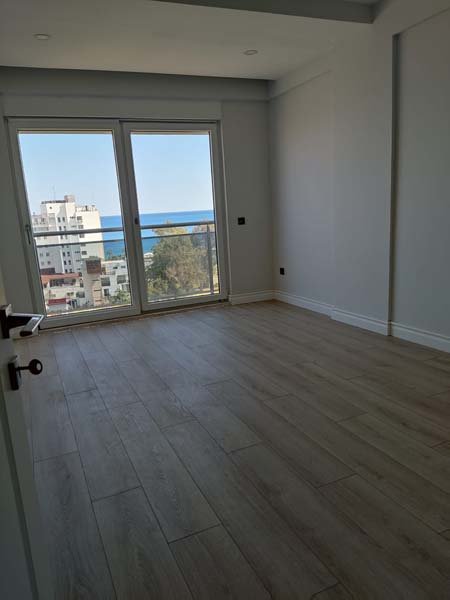 KONYAALTINDA 4+1 DENİZ MANZARALI LÜKS DAİRE 2