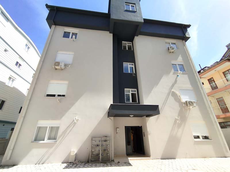 KÜTÜKÇÜ MAH. DE GİRİŞ KATTA DAİRE 2